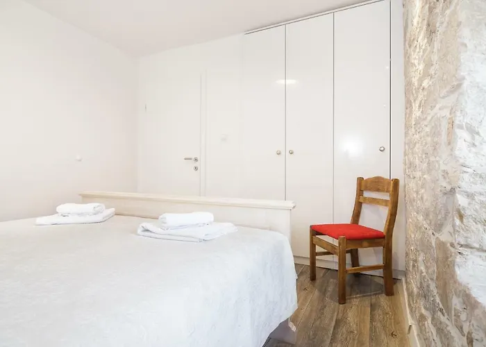 Stone Varos * Сплит