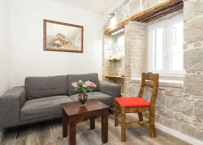 Apartamento Stone Varos Split
